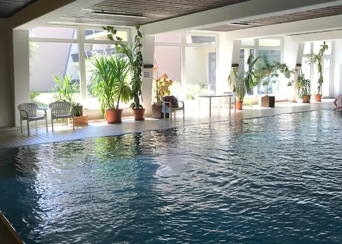 Lejlighed Mit Schwimmbad Und Gartenblick
